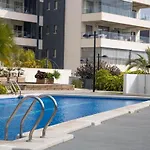 5-star Complex With 3 Pools & Gym *