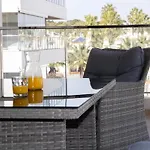 5-star Complex With 3 Pools & Gym